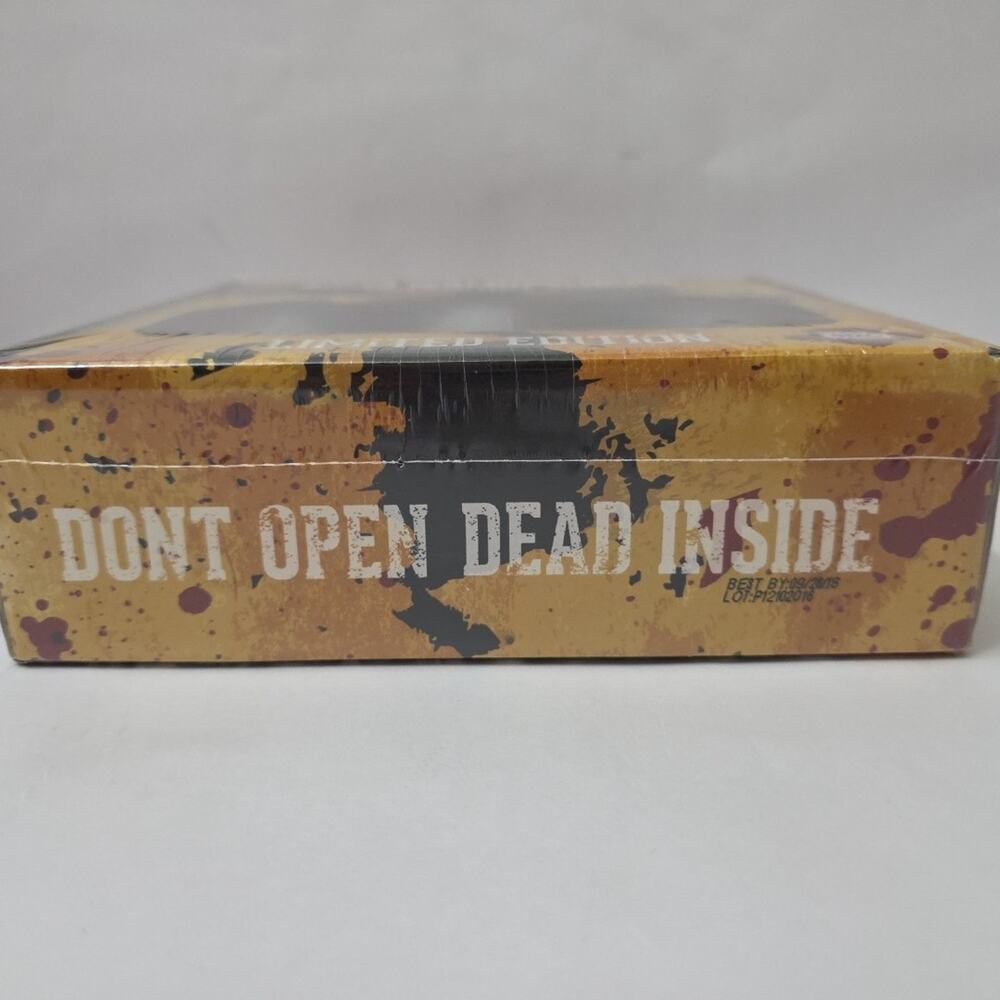 The Walking Dead AMC Tabanaro Hot Sauce Set Rare Collector's Item Sealed - Picture 5 of 6
